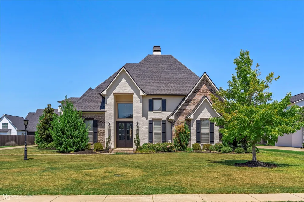 624 Silkwood Drive Benton, LA 71006