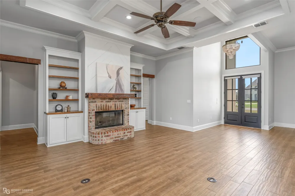 624 Silkwood Drive Benton, LA 71006