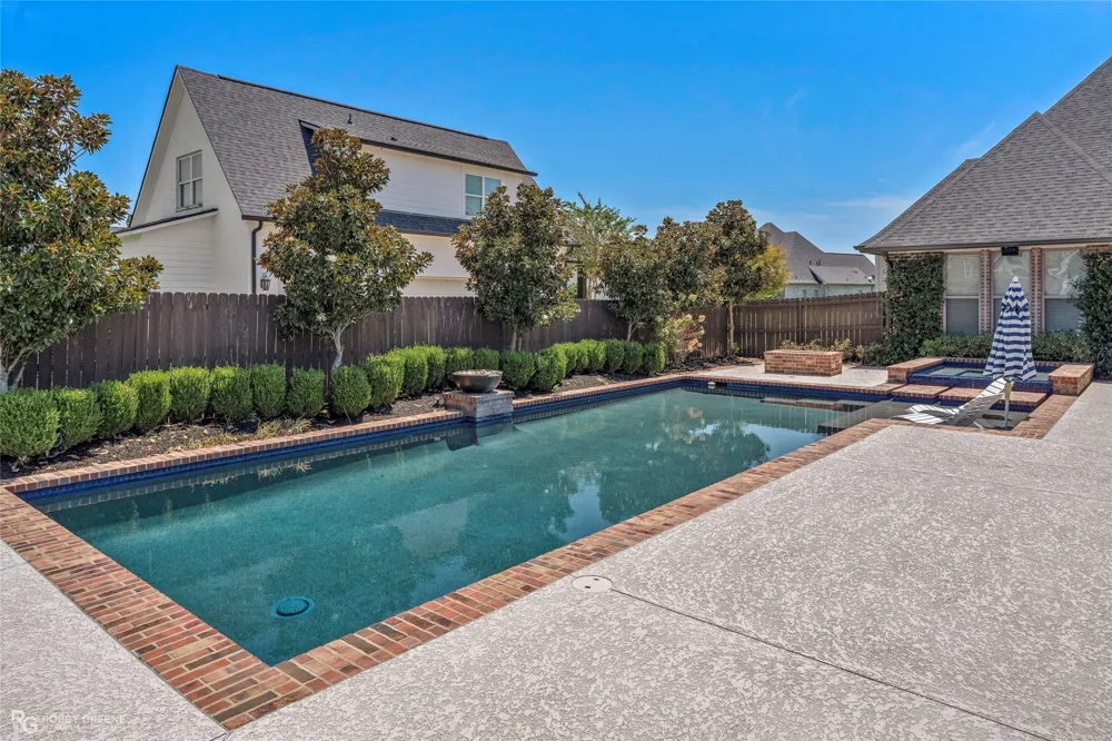 624 Silkwood Drive Benton, LA 71006