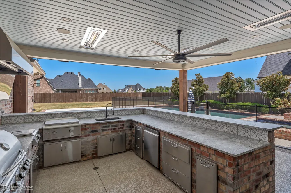 624 Silkwood Drive Benton, LA 71006