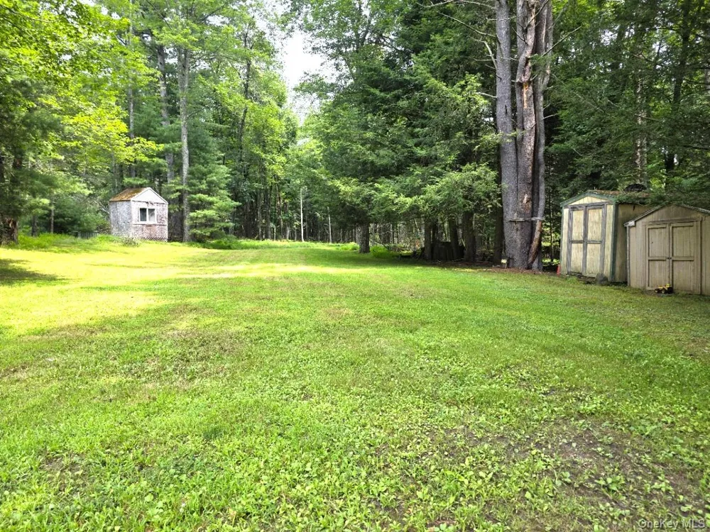 220 Mail Road Barryville, NY 12719