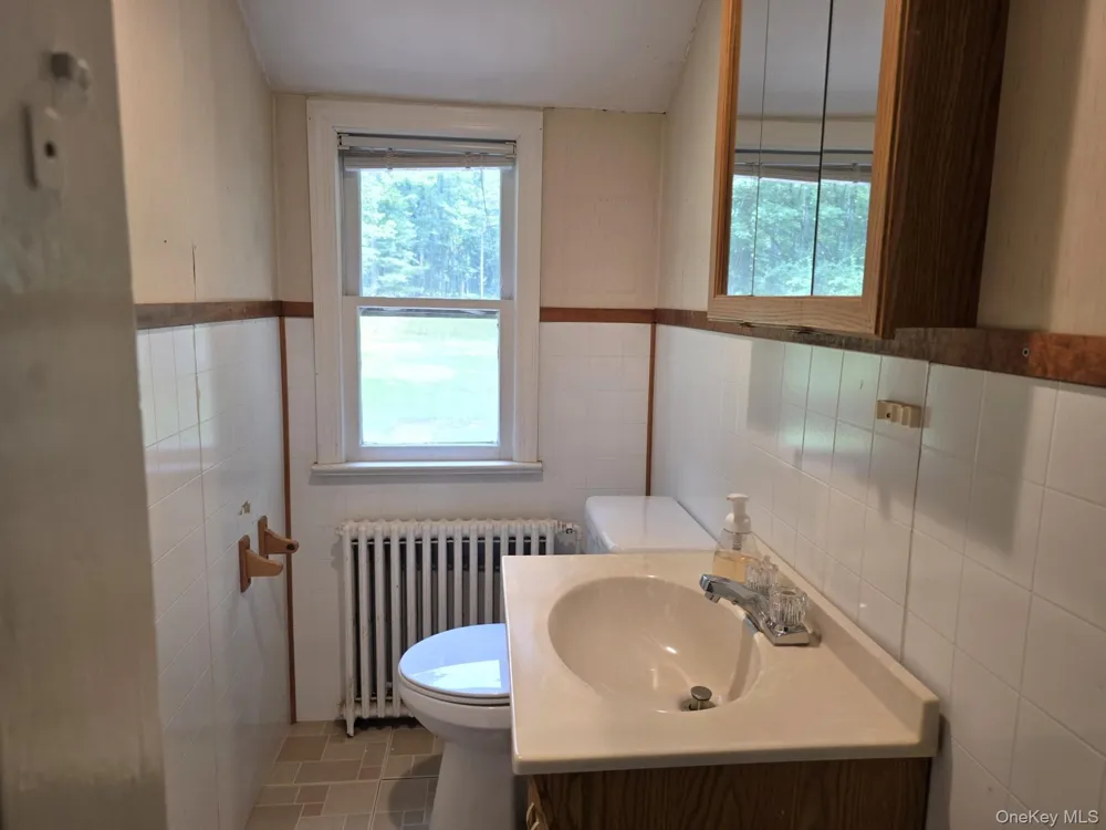 220 Mail Road Barryville, NY 12719