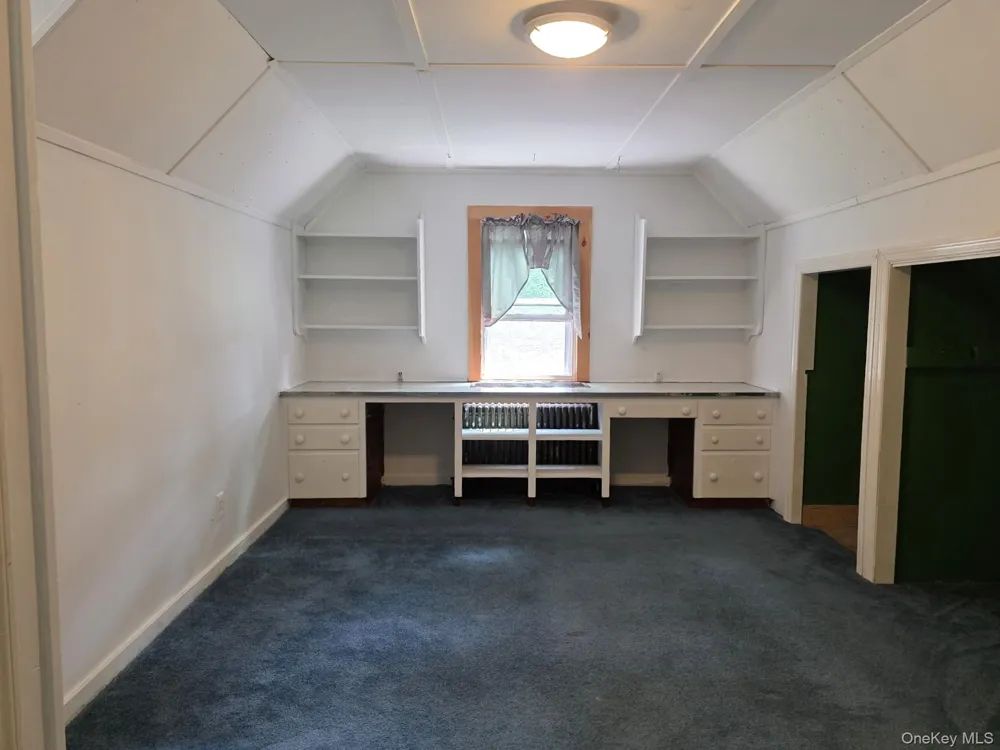 220 Mail Road Barryville, NY 12719