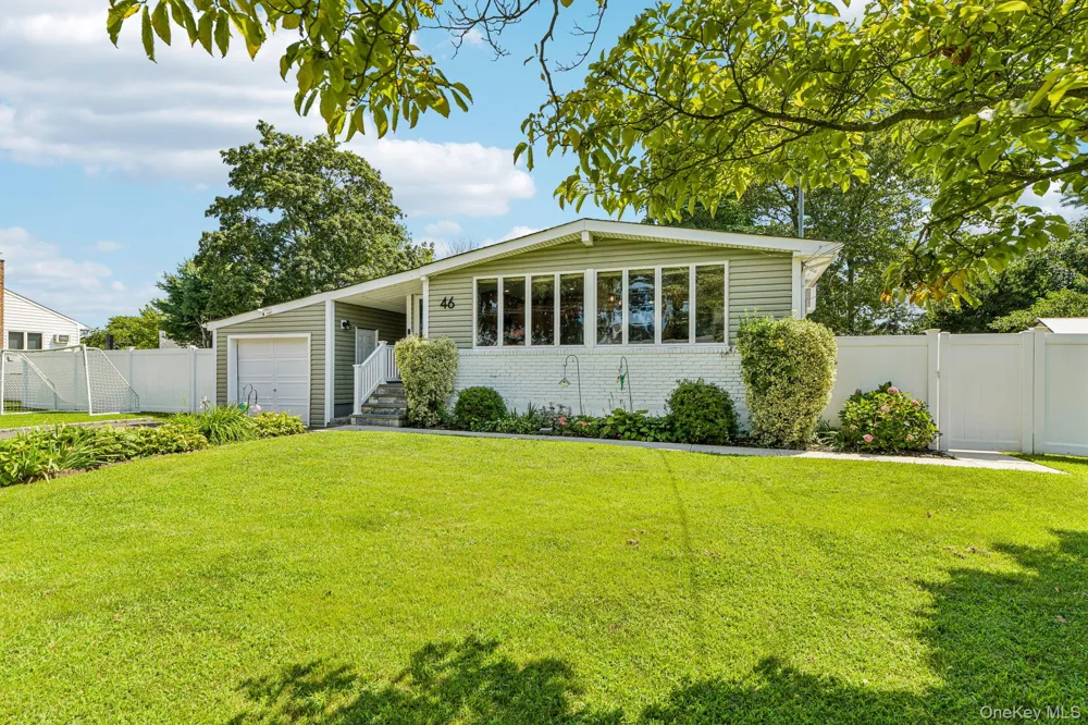 46 Beecher Avenue East Islip, NY 11730