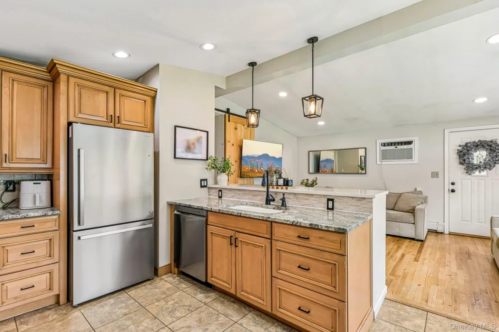 46 Beecher Avenue East Islip, NY 11730