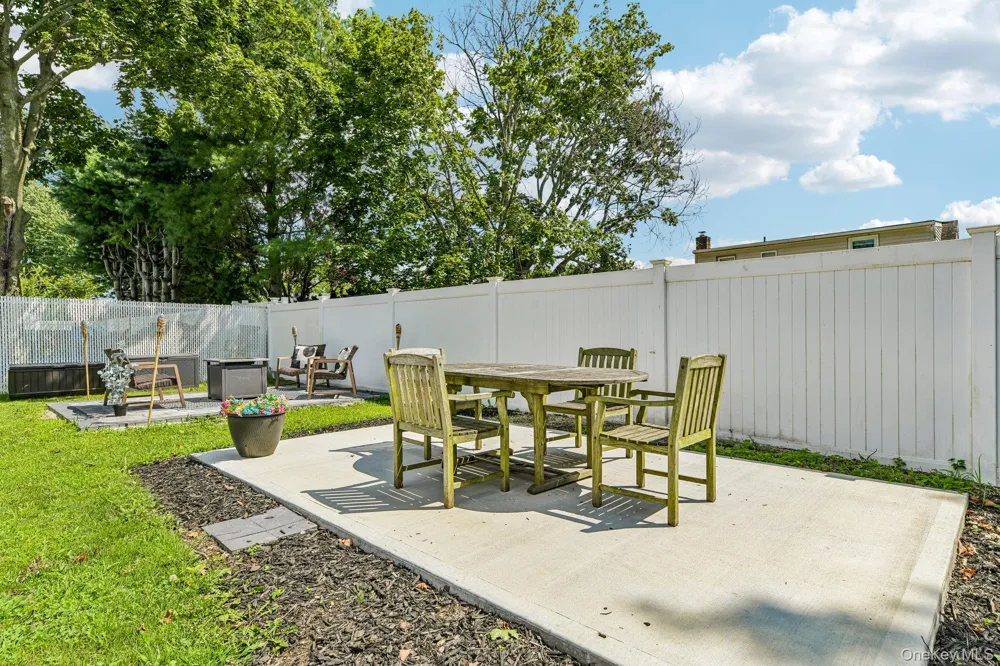 46 Beecher Avenue East Islip, NY 11730
