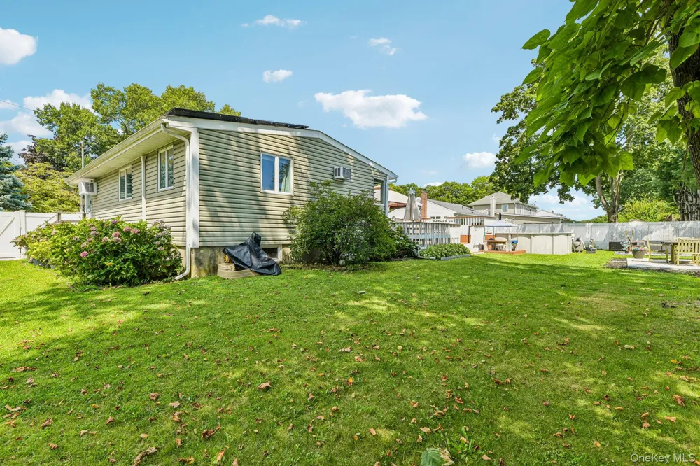 46 Beecher Avenue East Islip, NY 11730