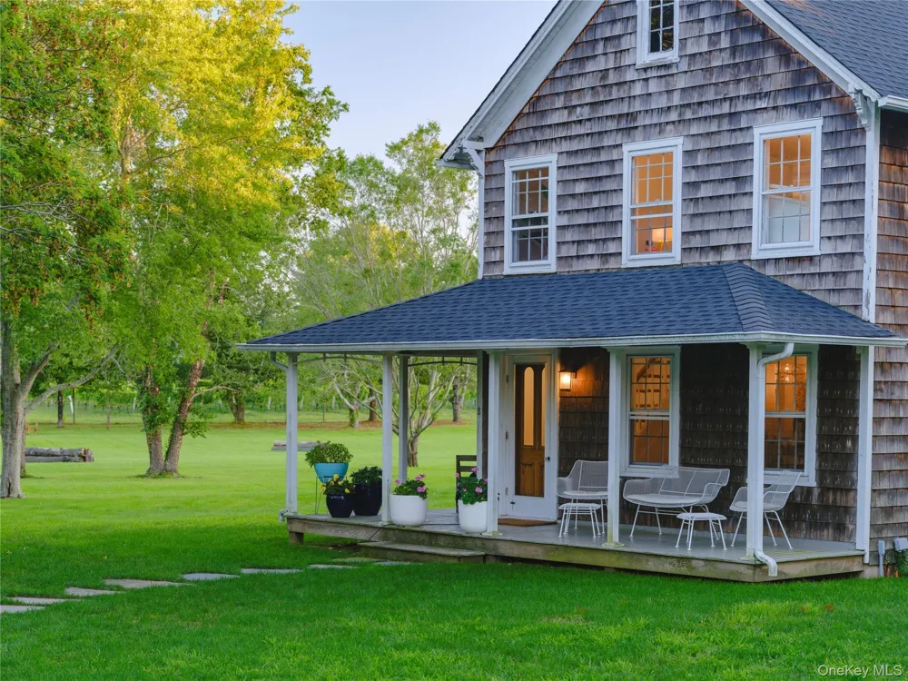 2850 Main Bayview Road Southold, NY 11971