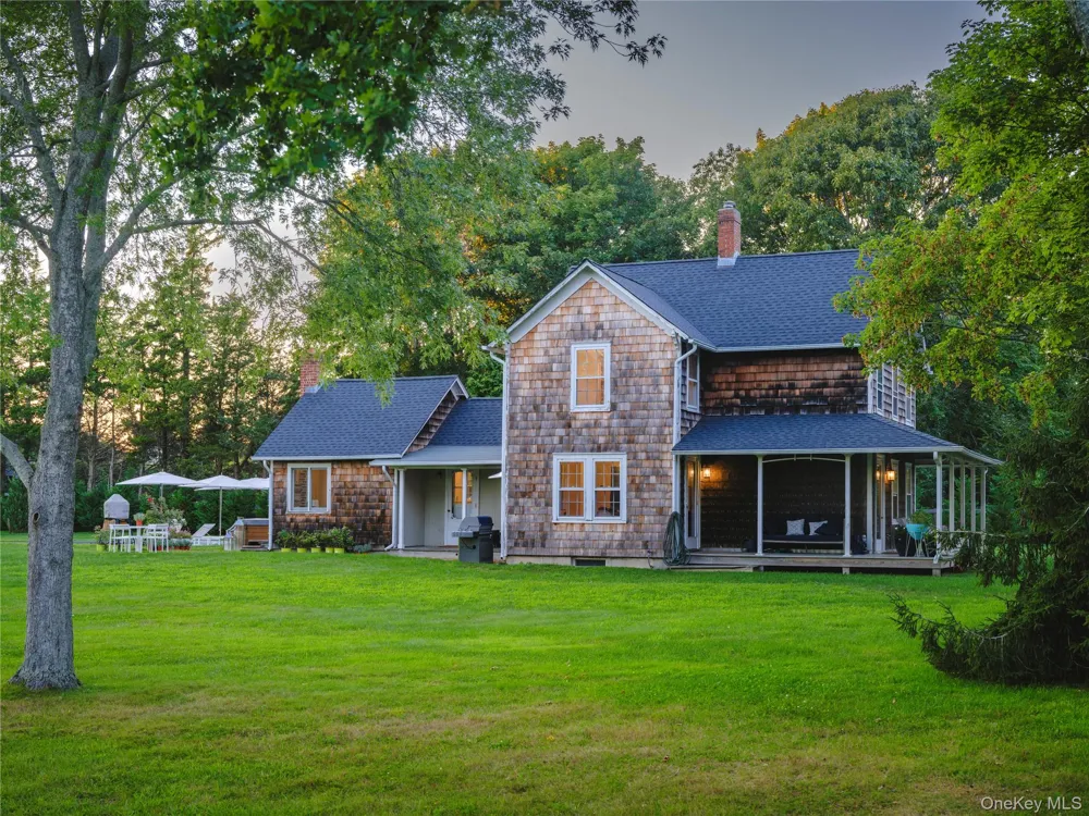 2850 Main Bayview Road Southold, NY 11971