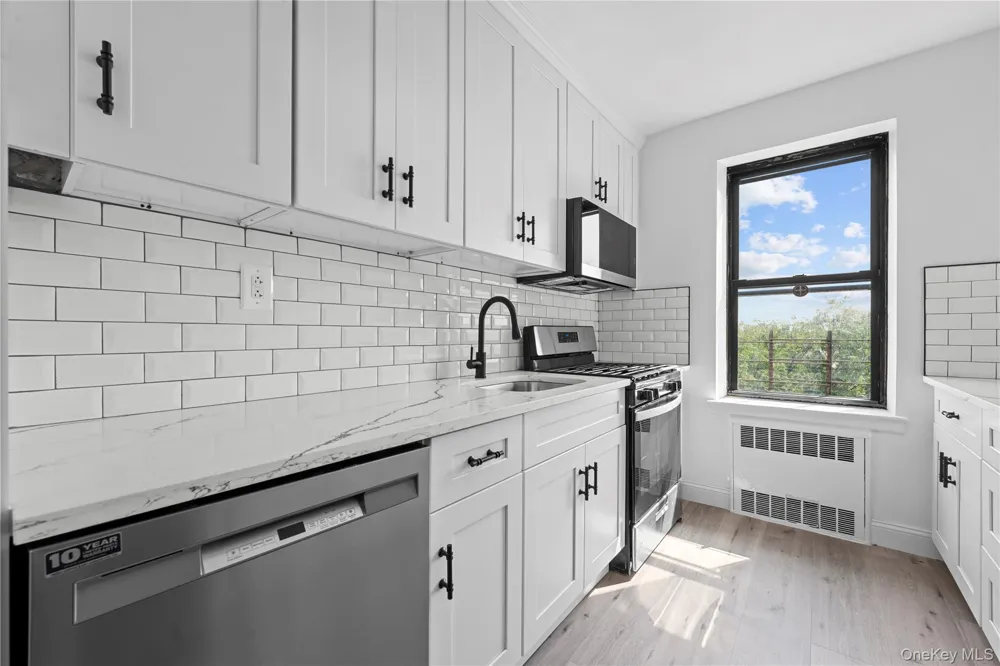 37-26 87th Street #5F Jackson Heights, NY 11372