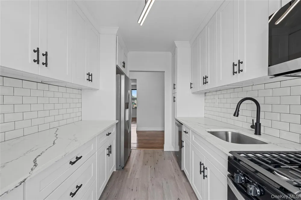 37-26 87th Street #5F Jackson Heights, NY 11372
