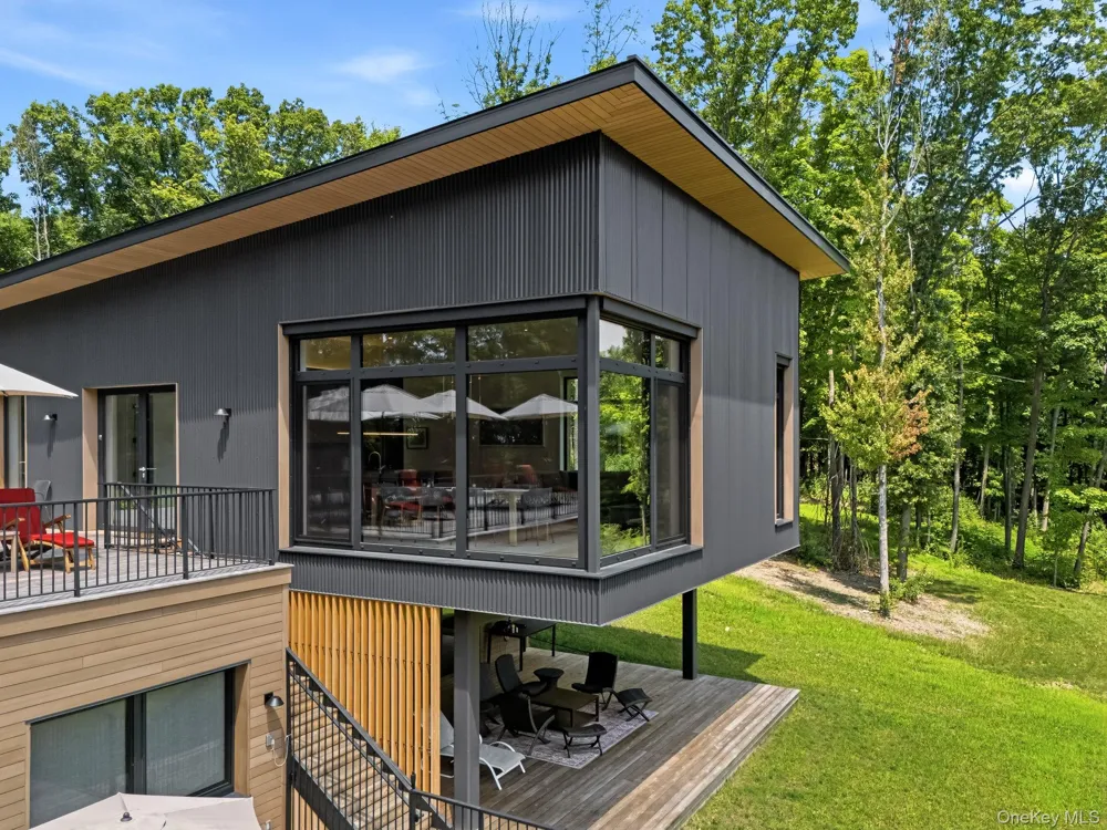 133 Old Bulls Head Road Clinton Corners, NY 12514