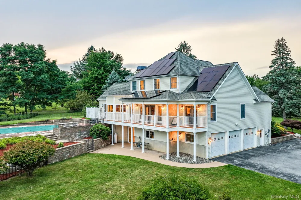 345 Mountain Road Bloomingburg, NY 12721