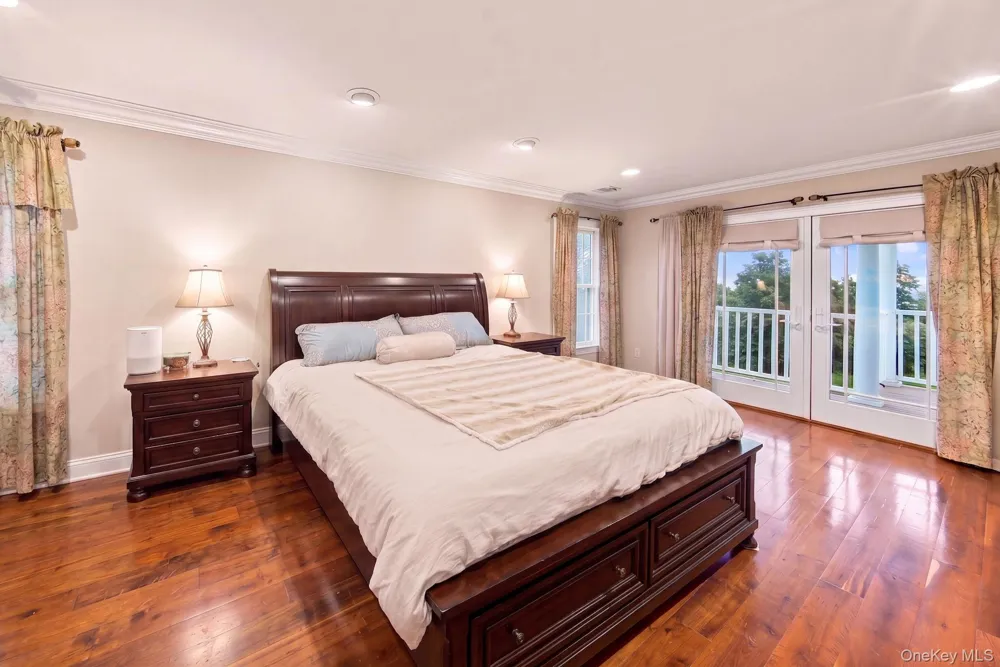 345 Mountain Road Bloomingburg, NY 12721