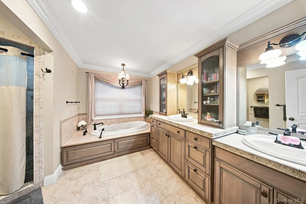 345 Mountain Road Bloomingburg, NY 12721