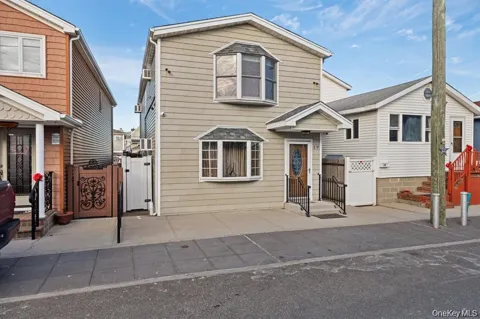 19 W 13th Road