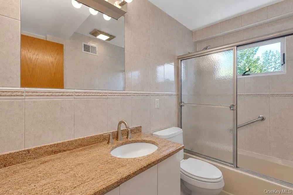 162-15 88th Street Howard Beach, NY 11414