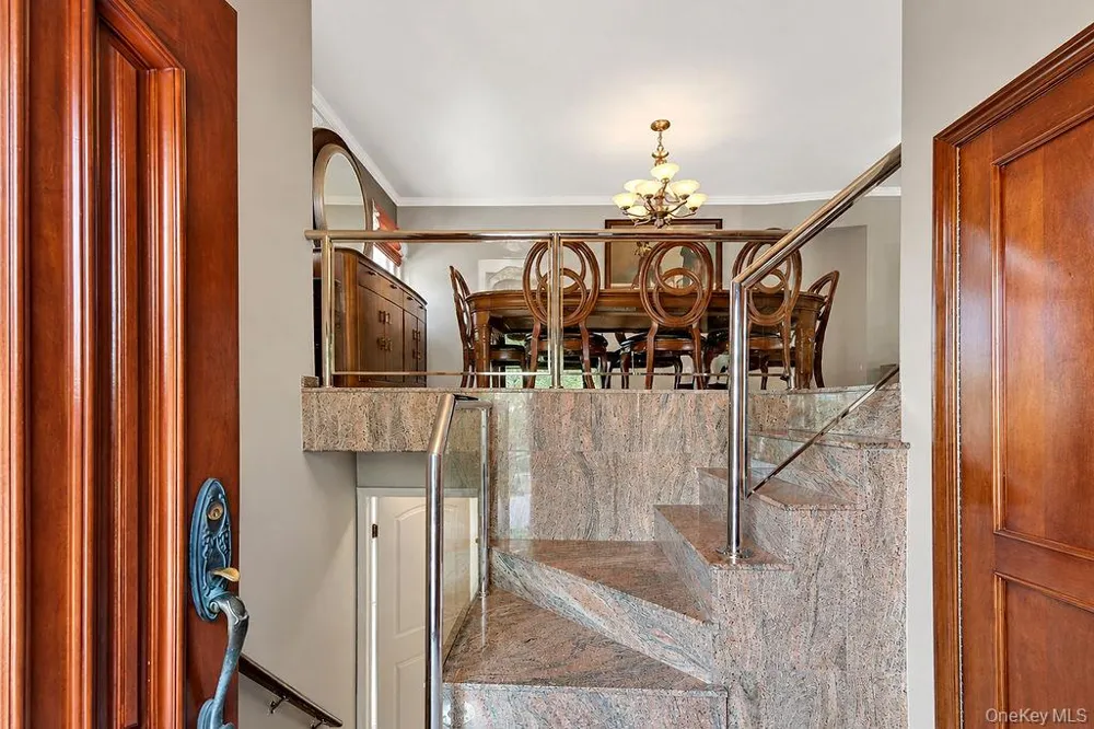 162-15 88th Street Howard Beach, NY 11414