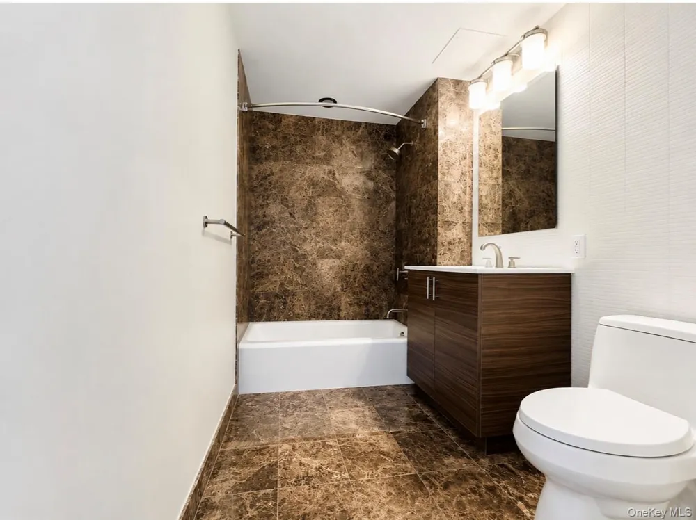 10820 71st Avenue #7C Forest Hills, NY 11375