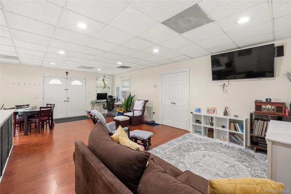 350 Hawkins Road Centereach, NY 11720