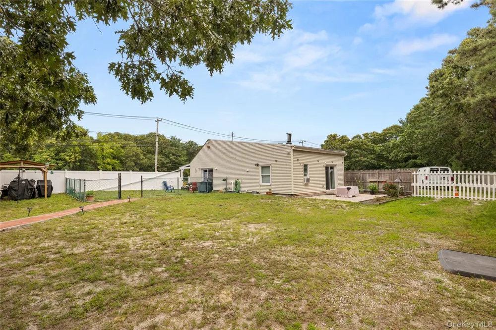 350 Hawkins Road Centereach, NY 11720