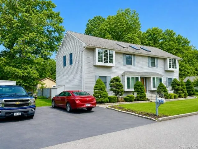 5 Forest Lane Coram, NY 11727