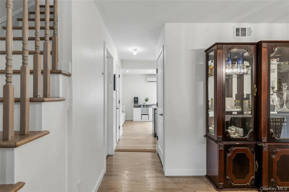 18 Alan Road Spring Valley, NY 10977