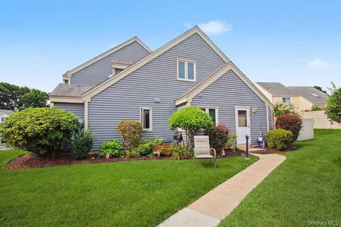 137 Fields Lane