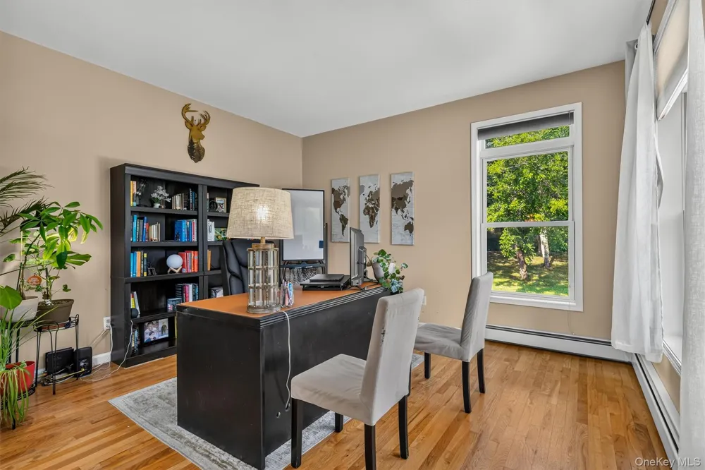 15 Winston Place Marlboro, NY 12542