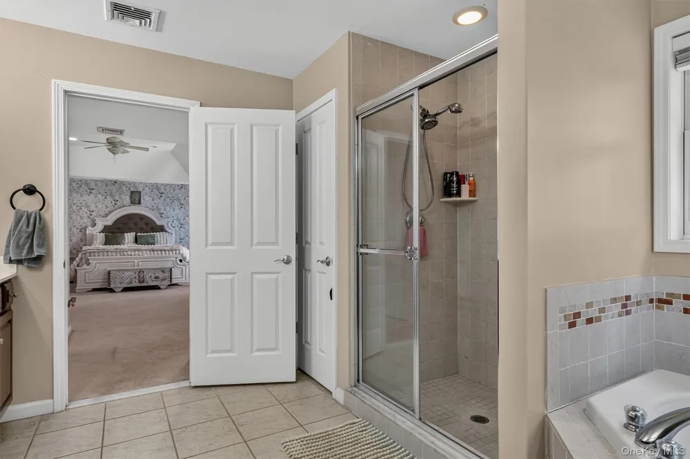 15 Winston Place Marlboro, NY 12542