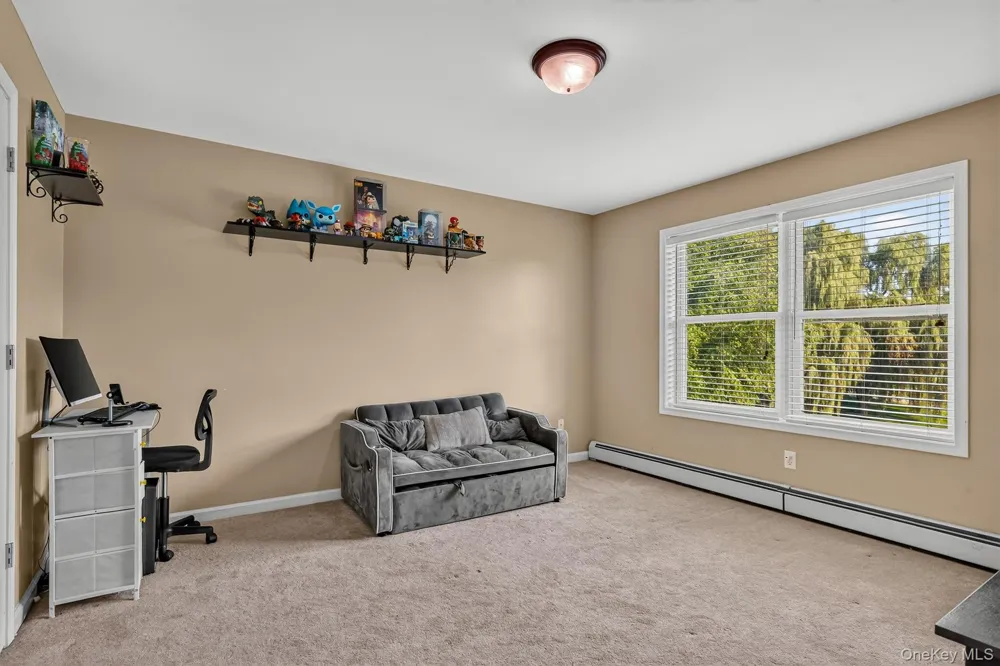 15 Winston Place Marlboro, NY 12542