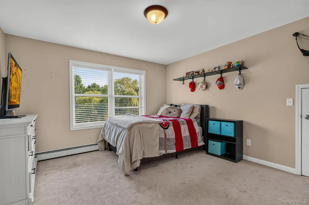 15 Winston Place Marlboro, NY 12542