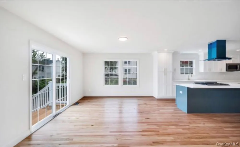 22 S 19th Street Wyandanch, NY 11798