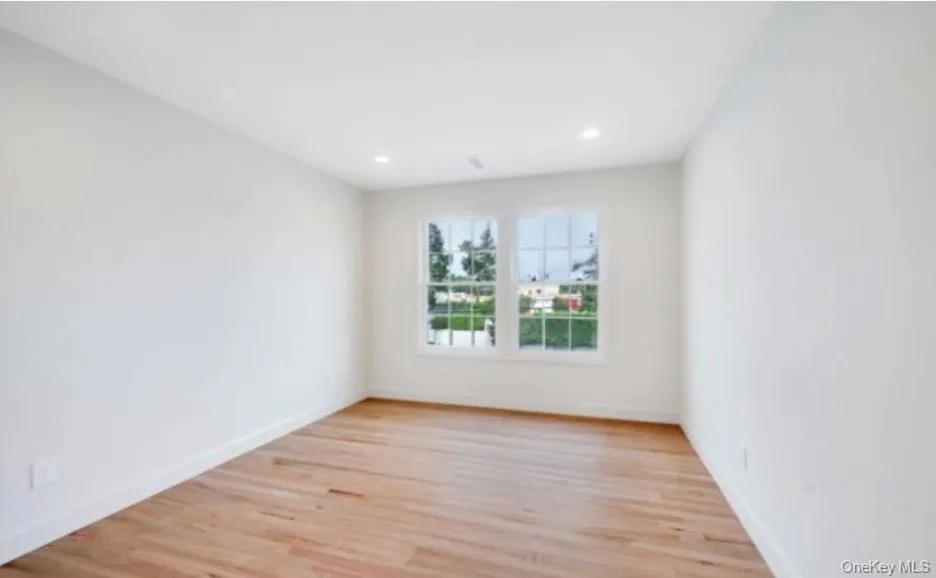 22 S 19th Street Wyandanch, NY 11798