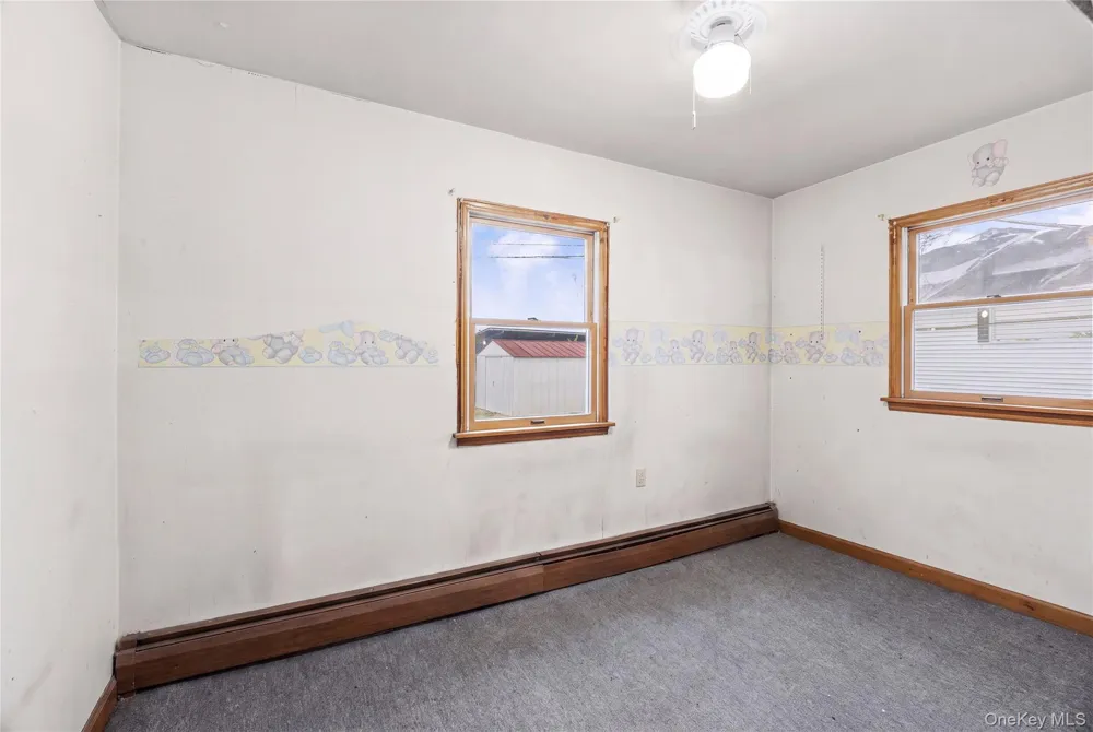 28 Book Lane Levittown, NY 11756