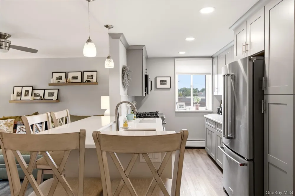 135 Post Avenue #2J Westbury, NY 11590