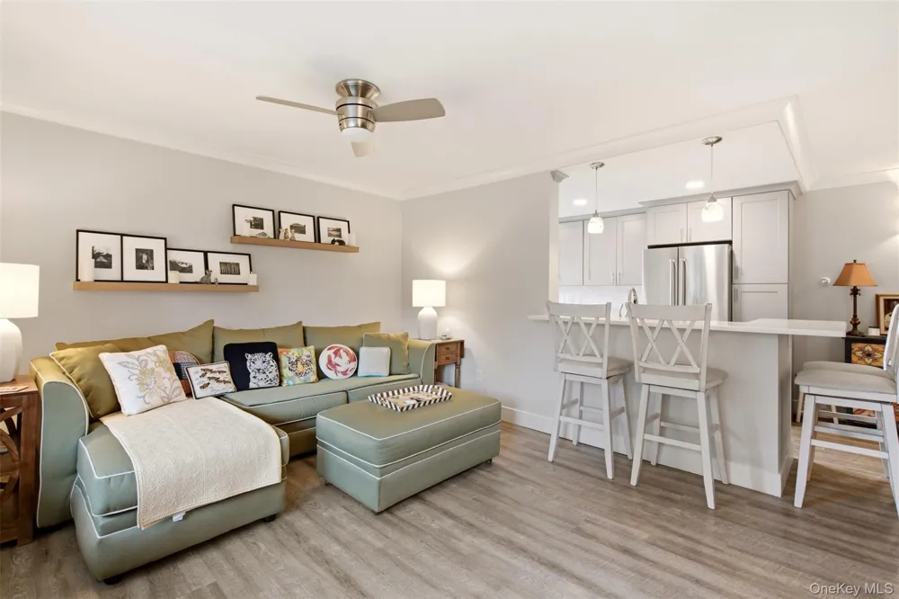 135 Post Avenue #2J Westbury, NY 11590