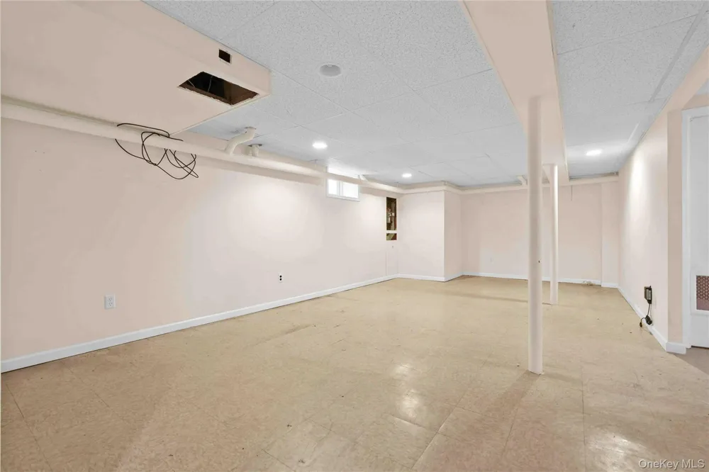 35 Mayfair Avenue West Hempstead, NY 11552