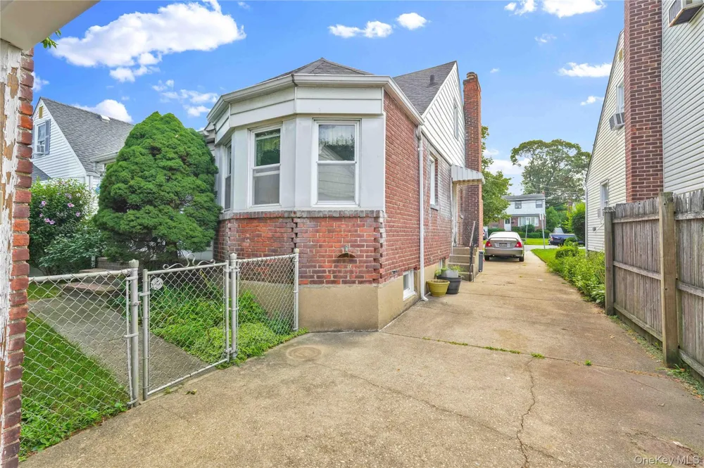 35 Mayfair Avenue West Hempstead, NY 11552