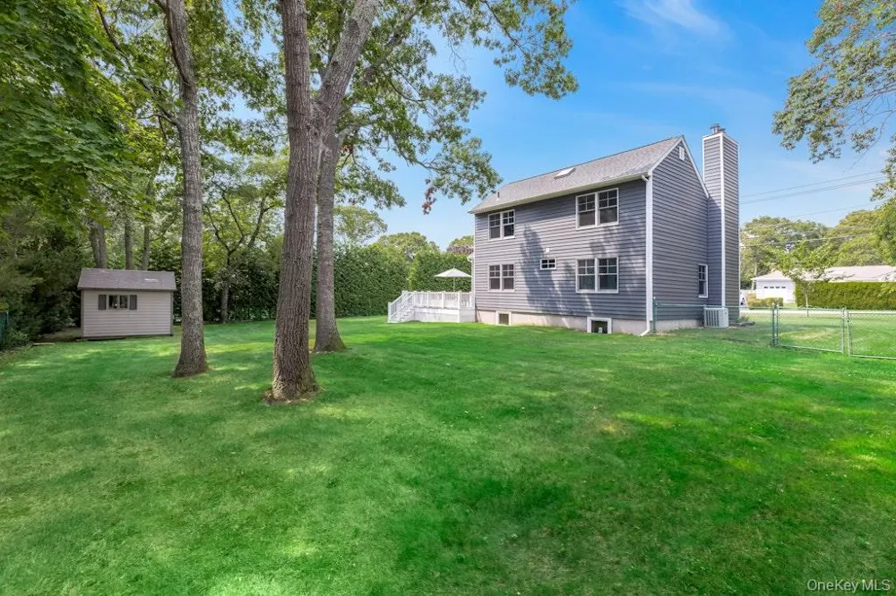 111 W Tiana Road Hampton Bays, NY 11946