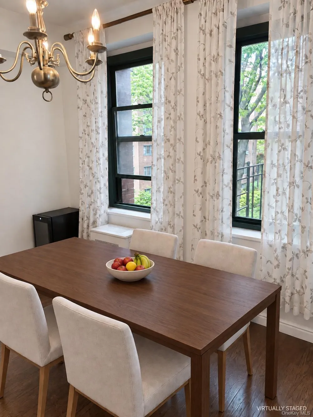 34-21 78th Street #3F Jackson Heights, NY 11372