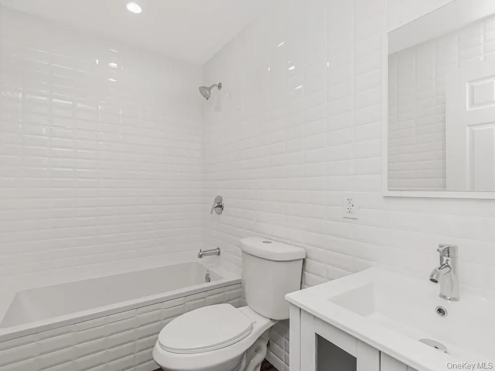 560 Linden Boulevard Brooklyn, NY 11203
