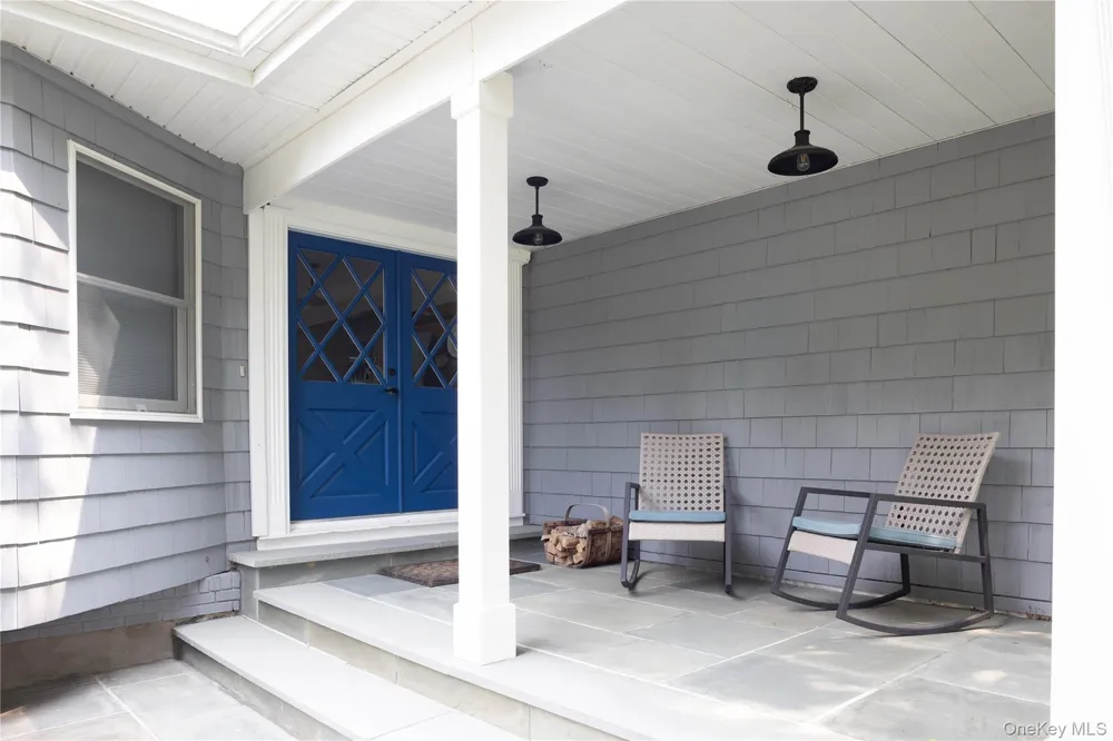 225 Lakeside Drive S Southold, NY 11971