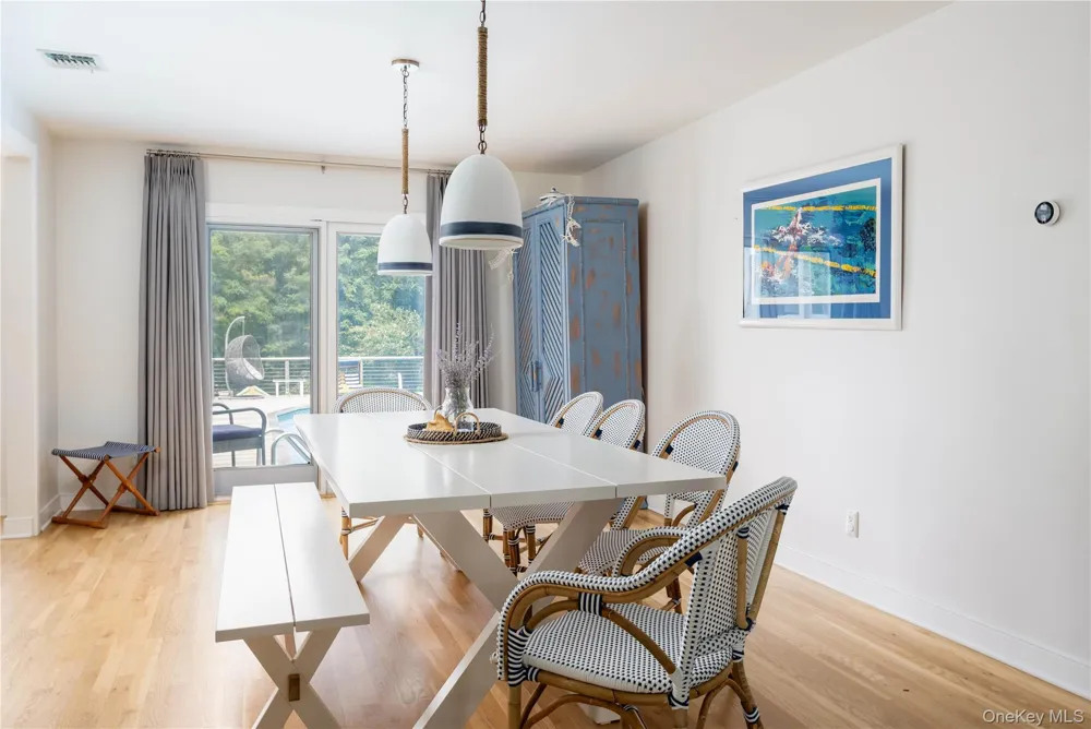 225 Lakeside Drive S Southold, NY 11971