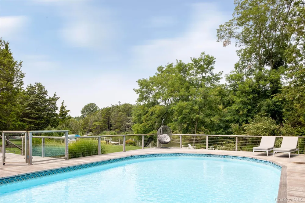 225 Lakeside Drive S Southold, NY 11971