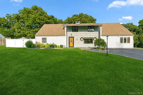 21 Hackberry Lane