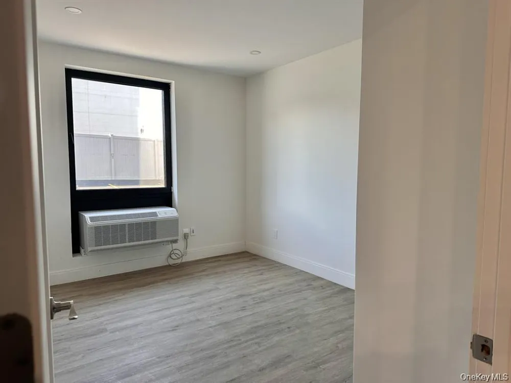 362 W MERRICK ROAD #105 Valley Stream, NY 11580