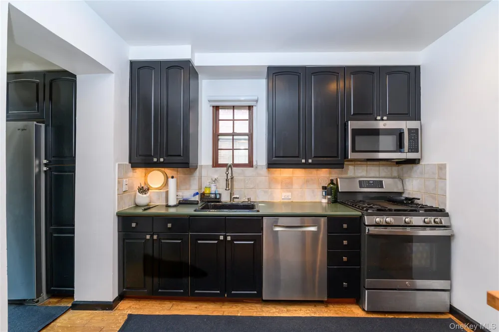27-19 167 STREET Flushing, NY 11358
