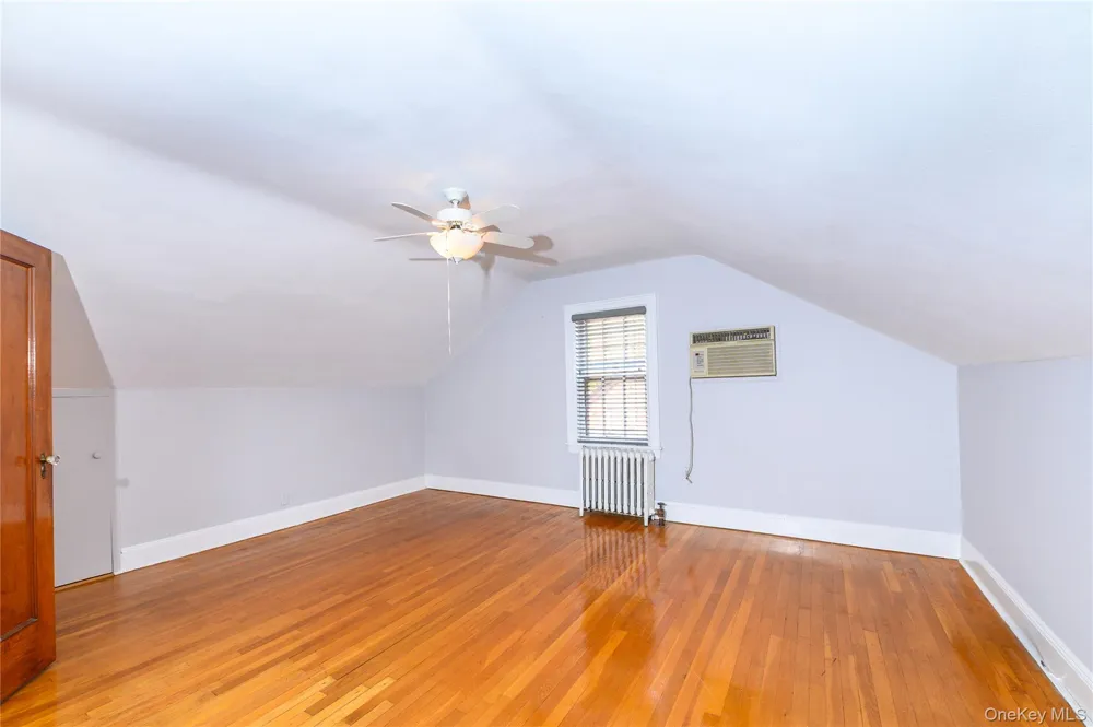 27-19 167 STREET Flushing, NY 11358