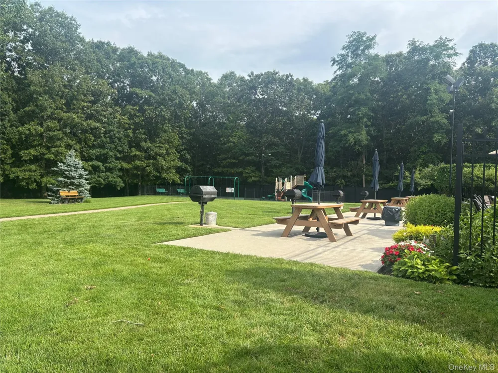460 Old Town Road #26M Port Jefferson Station, NY 11776